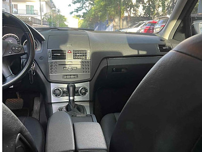 2011 Mercedes Benz C200 CGI Avantgarde Blue Efficiency 팝니다.