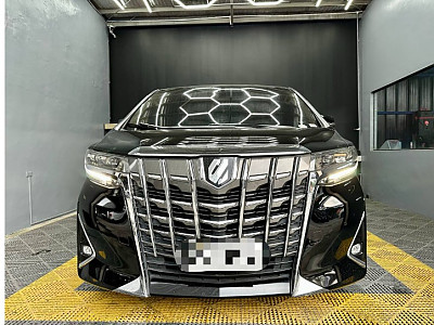 2020 black alphard