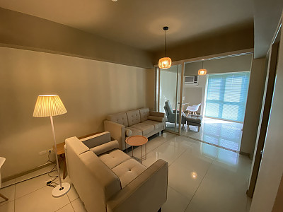 [마카티] Fully Furnished 1 Bedroom Unit with Parking in Senta for Lease