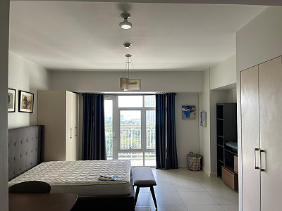 [마닐라] FOR RENT: Studio Unit with 1 Parking in Two Serendra