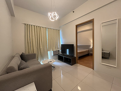 [BGC] FOR RENT 1BR UNIT AT TIME SQUARE WEST BGC